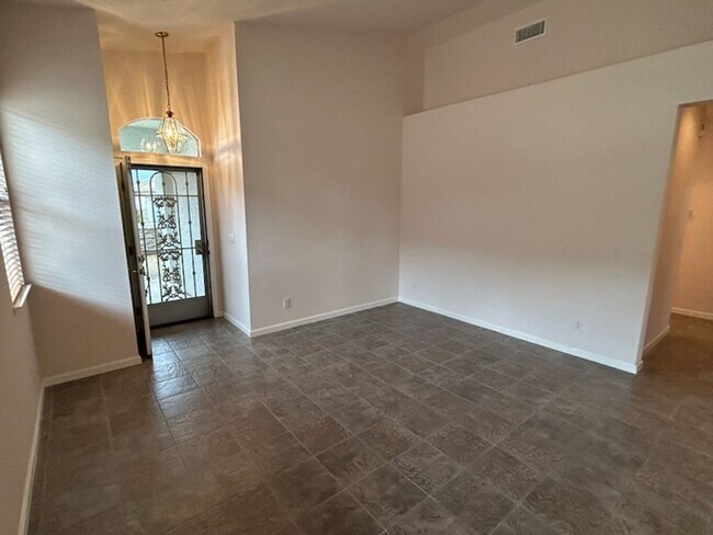 Photo - *CONTACT OUR OFFICE TO SCHEDULE A SHOWING*