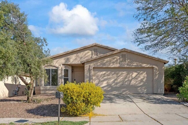 Building Photo - 3037 E Via Berlanga