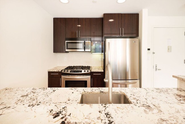 Photo - 1125 Banner avenue