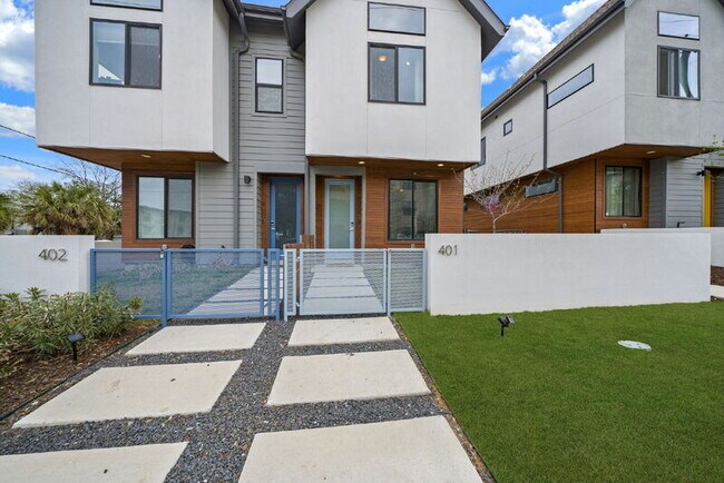 Photo - 102 Tendick St