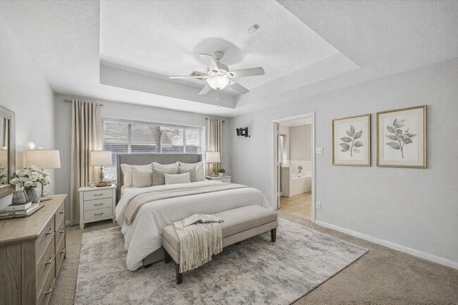 Photo - 1722 Red Oak Terrace