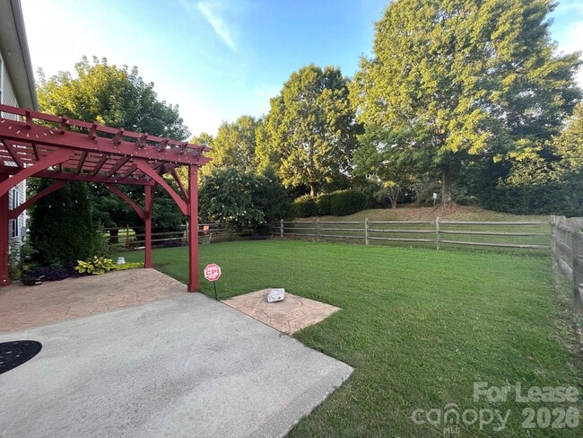 Photo - 17508 Westmill Ln