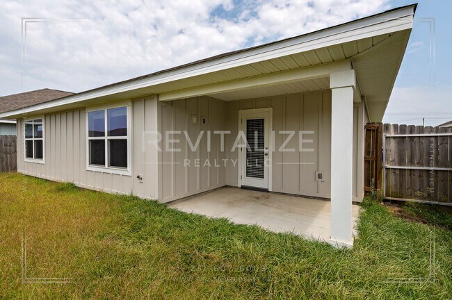 Photo - Foley 4BR – Cali Plan + Smart Home