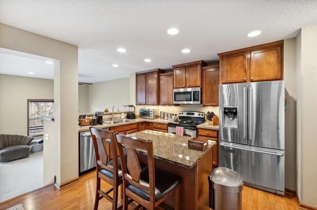 Photo - 5021 Dunkirk Pl N
