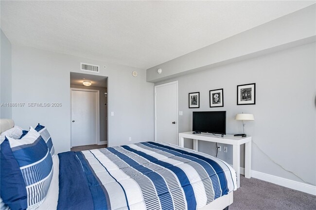 Photo - 1750 N Bayshore Dr Unit 3410