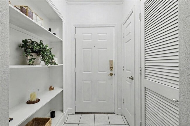 Photo - 3777 Peachtree Rd NE Unit 1105