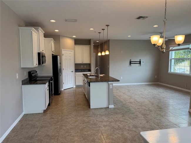 4271 Expedition Wy Unit 103