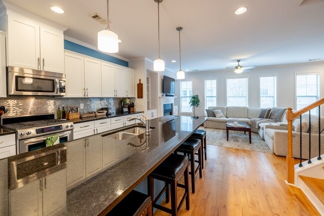 Photo - 260 Goodson Way NW