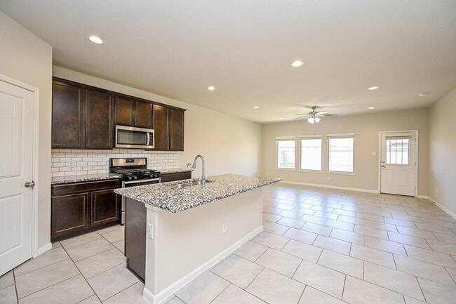 Photo - 7534 Flintrock Hollow Trail