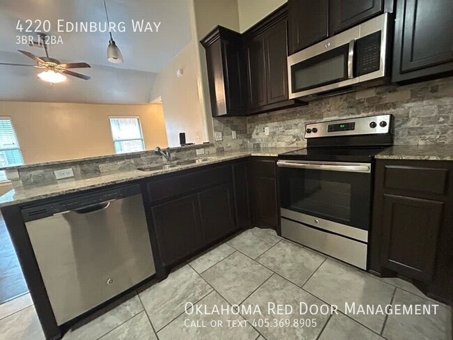 Photo - 4220 Edinburg Way