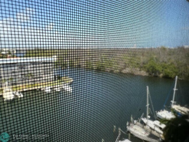 Photo - 1523 E Hillsboro Blvd Unit 1036