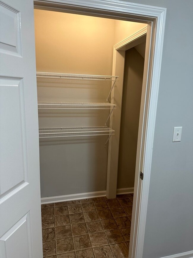 Photo - Upper Stone Apartments Unidad 348G