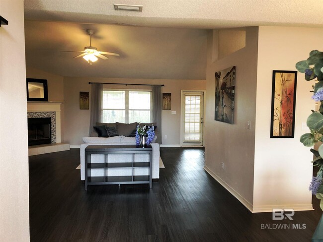 Photo - 17111 Magellan Blvd