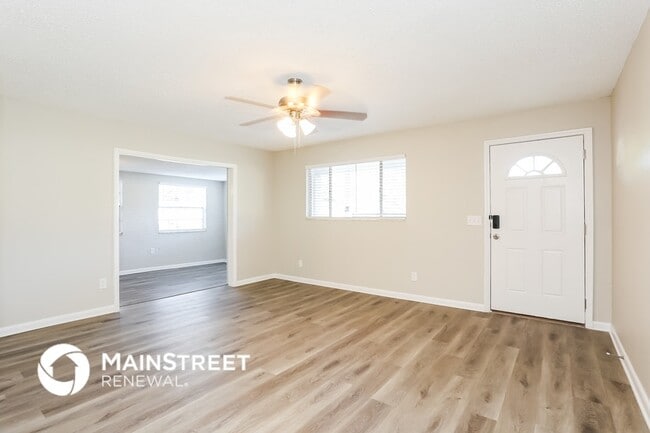 Photo - 9406 Gisborne Dr