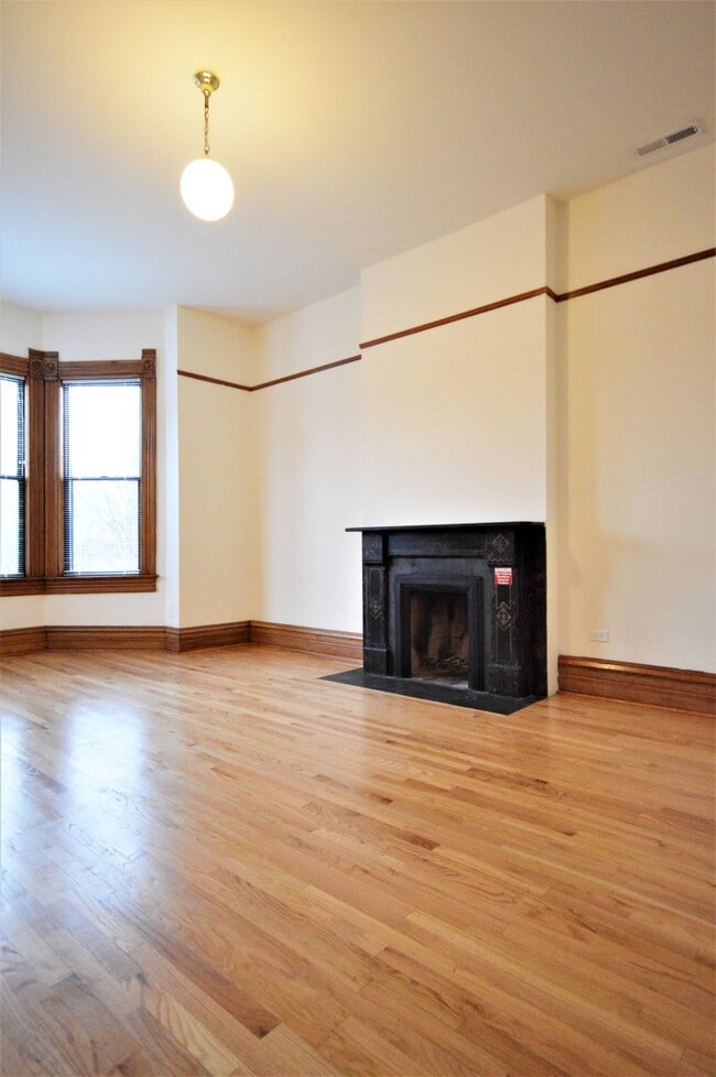 Photo - 2058 N Cleveland Ave