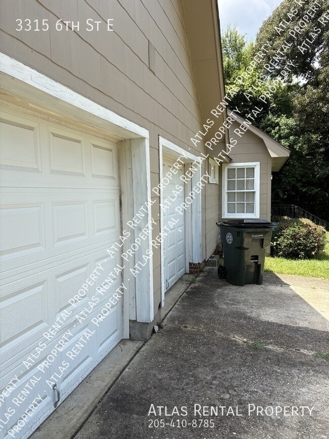 Photo - 3315 6th St E