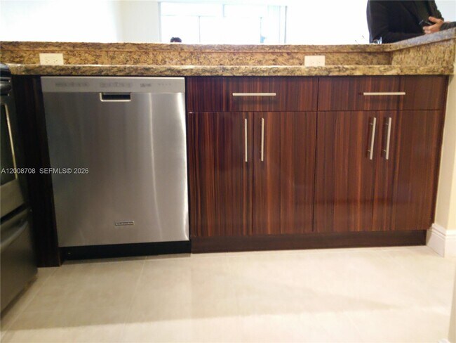 Photo - 3285 Foxcroft Rd Unit E107