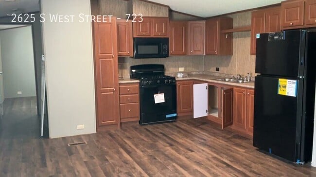 Photo - 2625 S West St