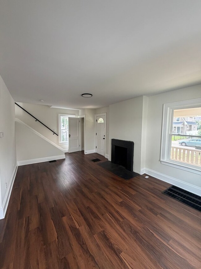 Photo - 1202 E 20th Ave