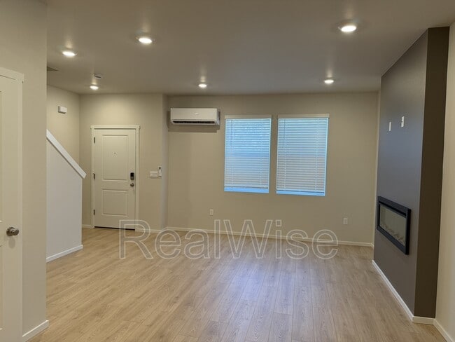 Photo - 62755 Eagle Rd
