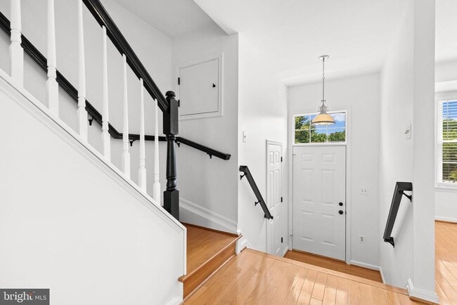 Photo - 219 Frazer Dr