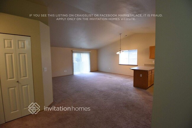 Photo - 10612 63rd Dr NE