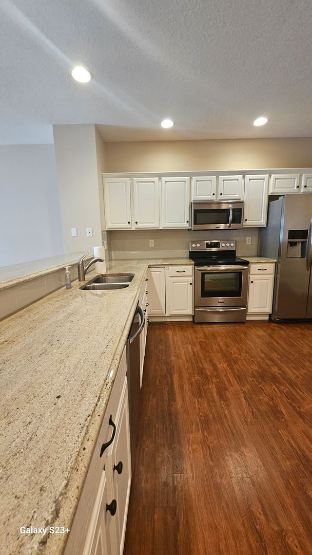 Photo - 2bed 2 full bath Condo is West Champaign