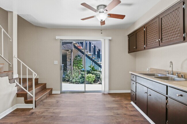 Lakewood Apartments