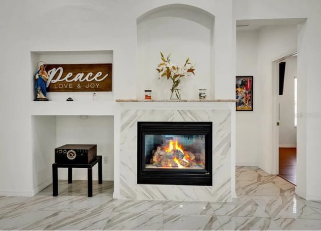 Photo - 9512 Greenpointe Dr