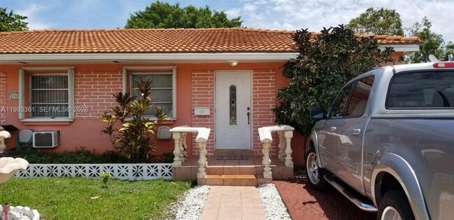 Photo - 2787 SW 34th Ct Unidad 0