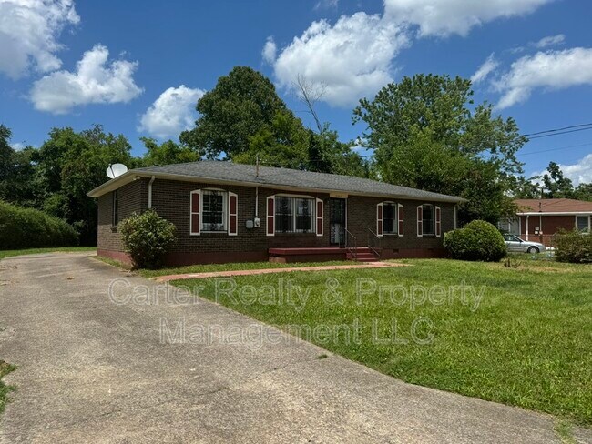 Photo - 3004 Lytle Dr