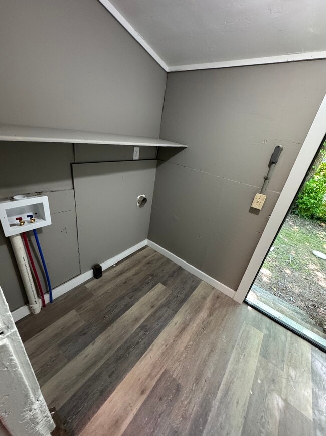 200 W 19th St