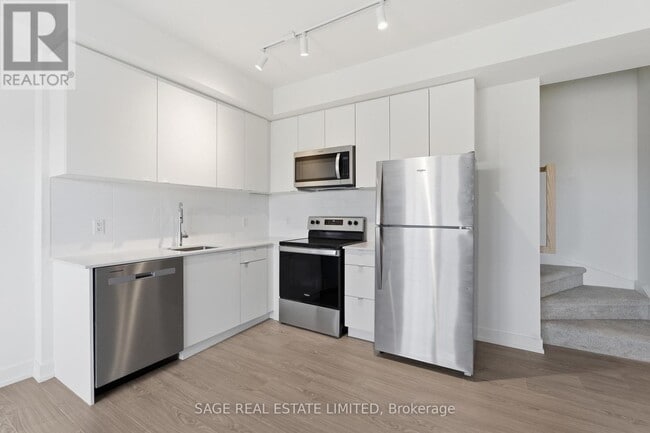 Photo - 16 Melbourne Ave