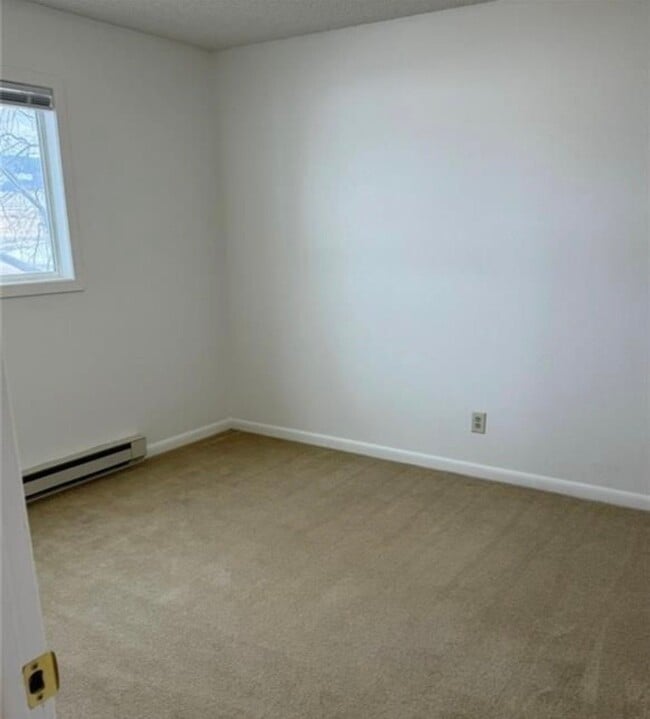 Photo - 402 5th Ave SE Unit 2
