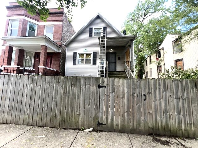 Photo - 6942 S Carpenter St