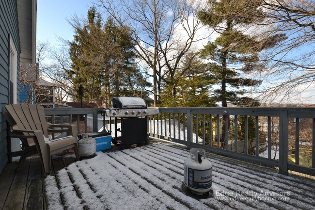 Photo - 39 Brooksdale Rd Unit 1