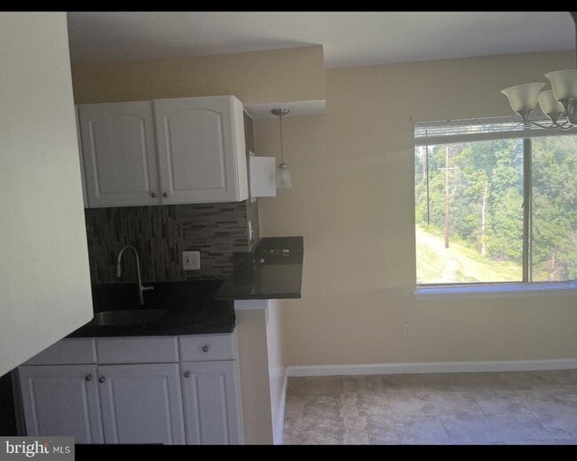 Photo - 11218 Cherry Hill Rd