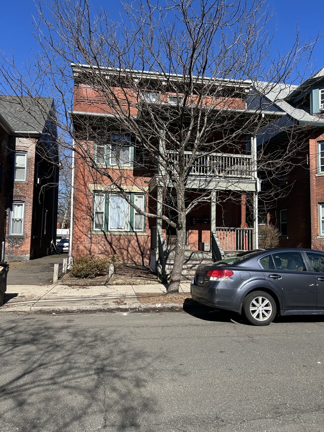 Photo - 65 Lake Pl Unidad FirstFloor