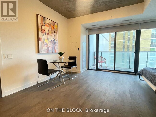 Photo - 185 Roehampton Ave Unit 509