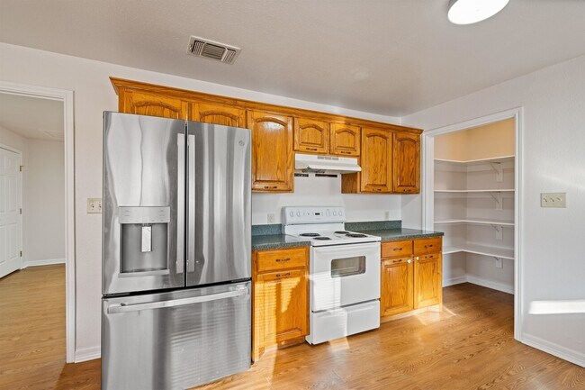 Photo - 2586 Las Vacas St