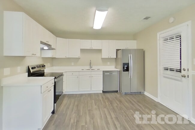 Photo - 355 Mary Alice Dr