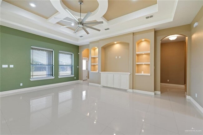 Photo - 34 El Caribe Cir S