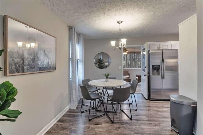 Photo - 4145 Dustin Dr NW