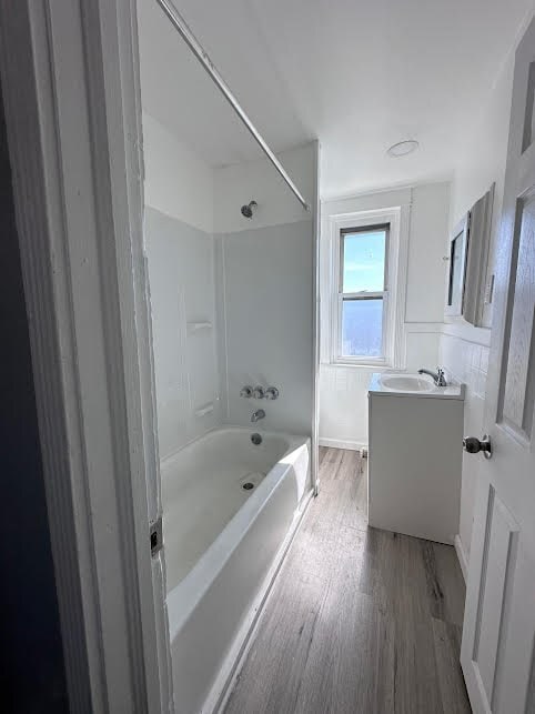 Photo - 7050 Clinton Rd