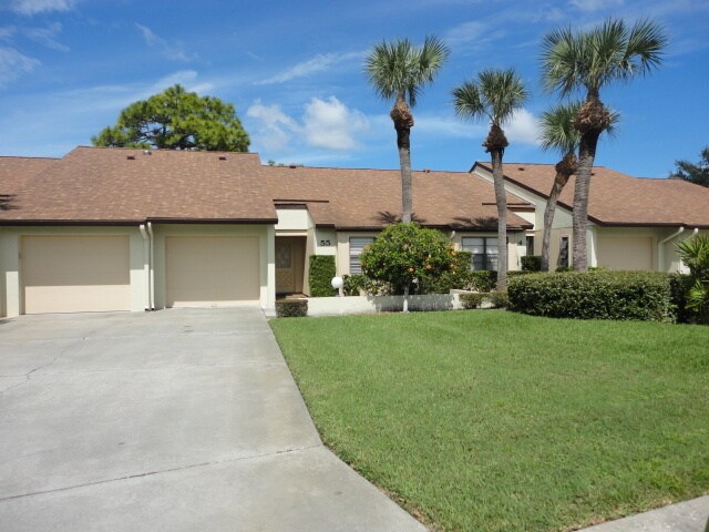 Photo - Venice, FL 2BR/2BA/1CG