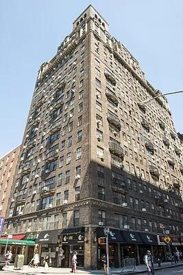 Building Photo - 1 University Pl Rental