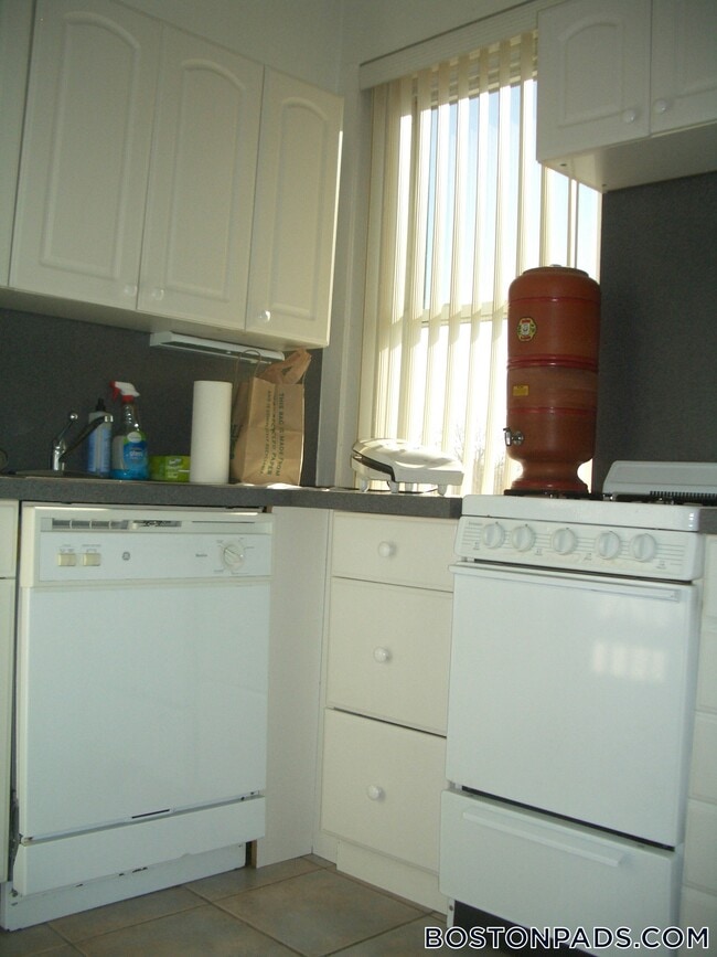 Photo - 89 Park Dr Unit 14