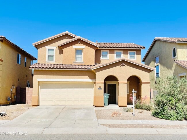 Building Photo - 5079 N Cliffed River Dr