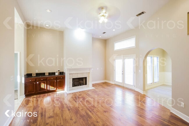 Photo - 8440 Plantation Crossing