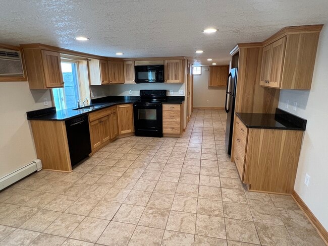 Photo - 864 9th Ave SE Unidad 1